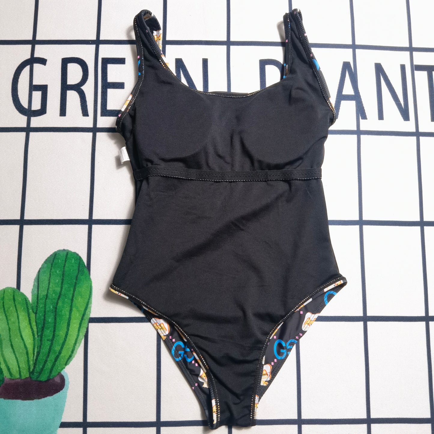 14B104YDE Stylish Bikini swimsuit
