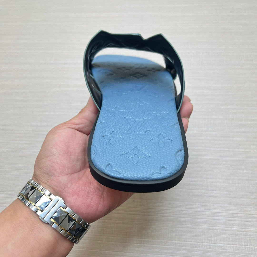 54E34ZDE Stylish slippers