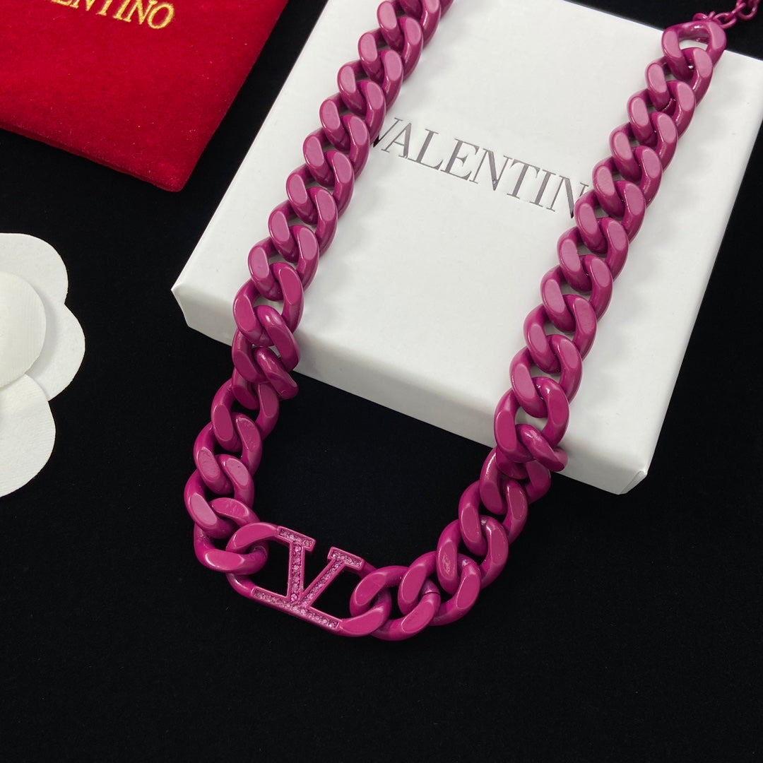 14VL390XDE Stylish Earrings Bracelets Necklaces