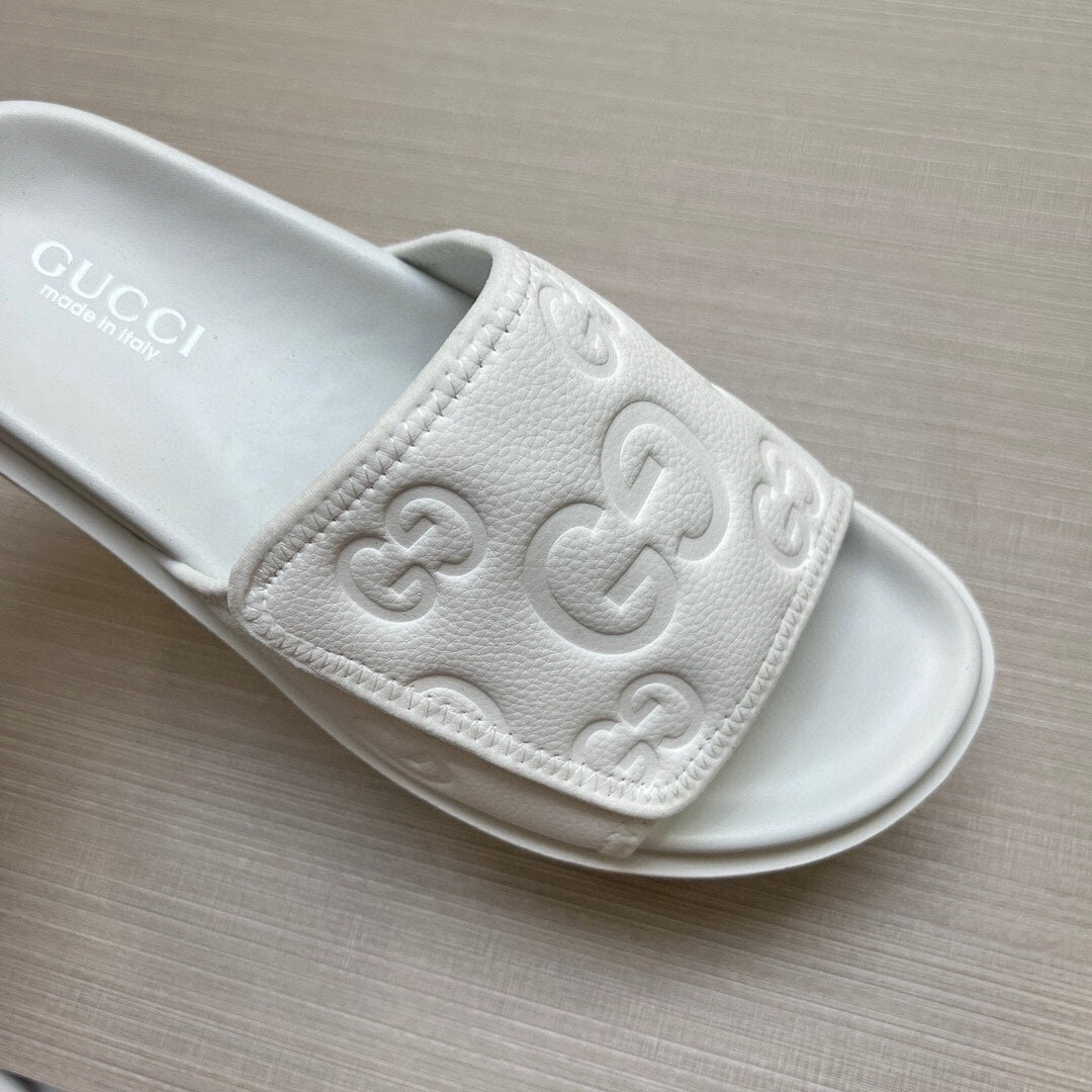 5LB230ZDE Stylish Slippers