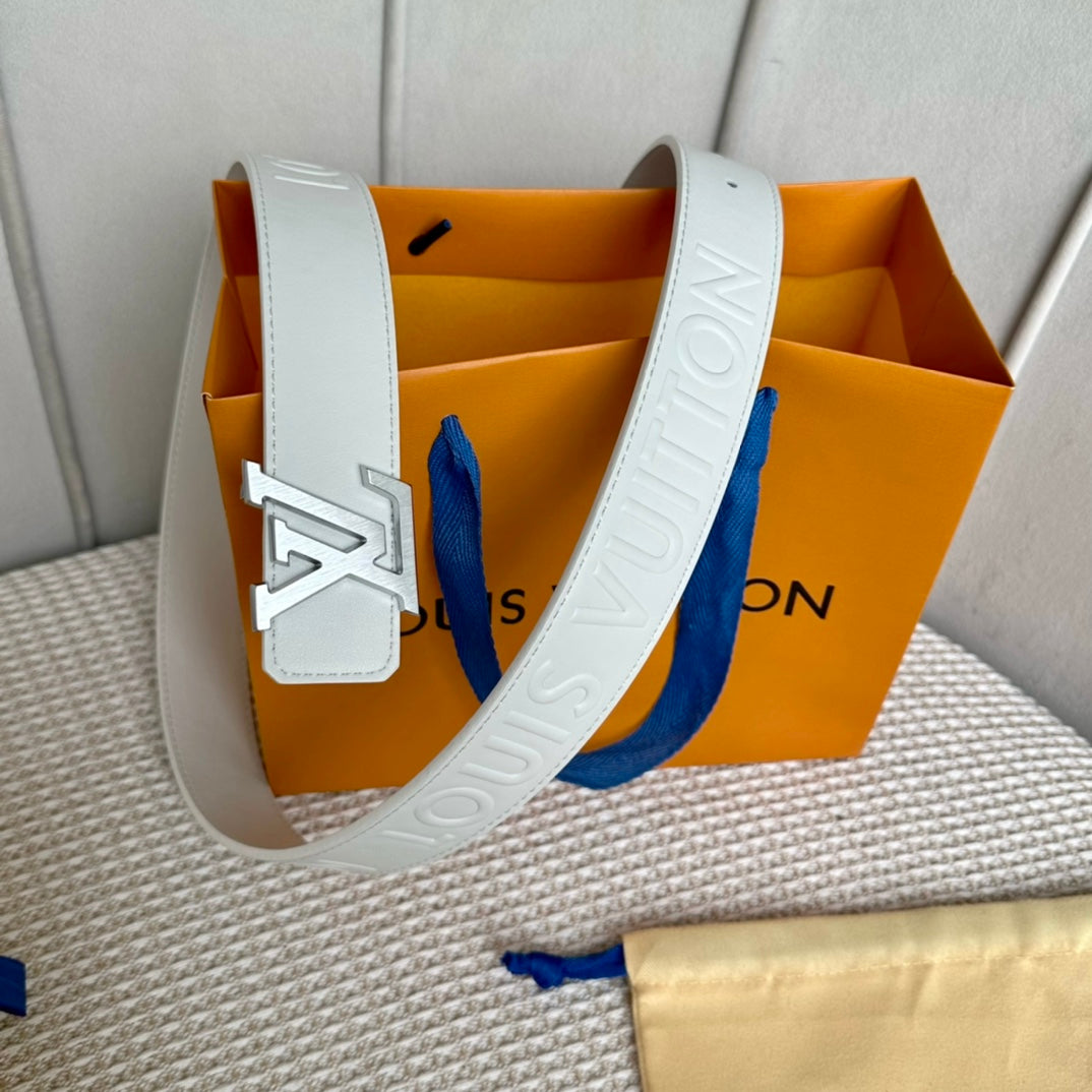 14E20PDE Stylish High quality belt With full package