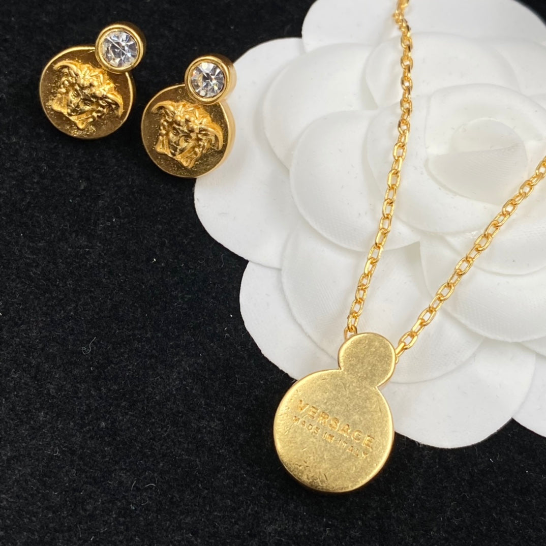 175RV77XDE Stylish Necklace . Earrings