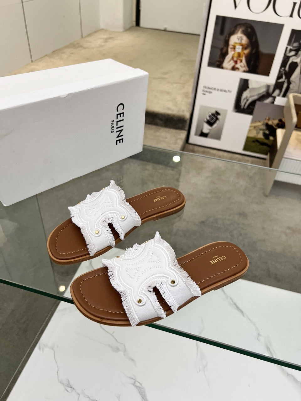 255QA25ZDE Stylish leather shoes