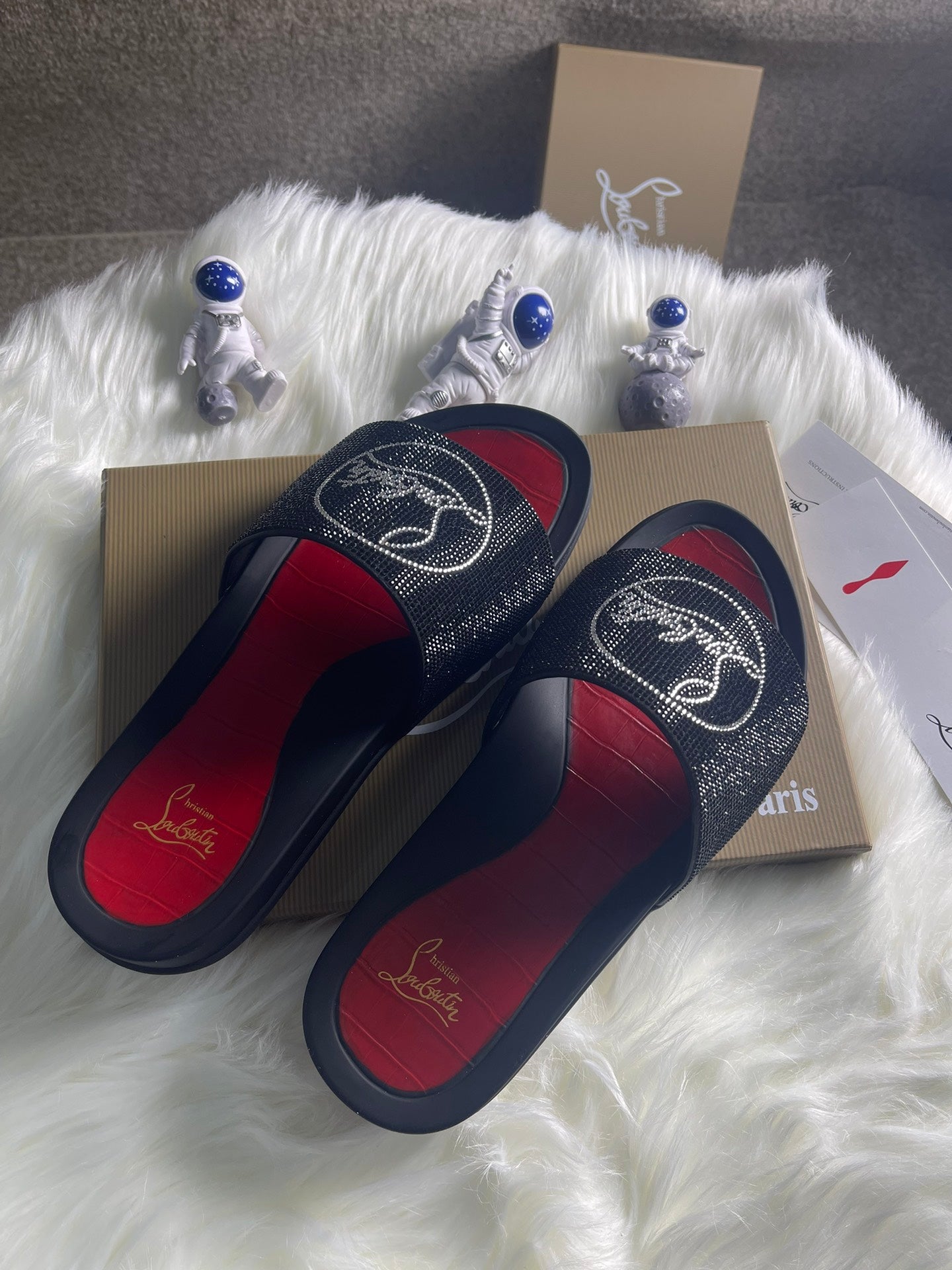 J4A23ZDE Stylish Slippers