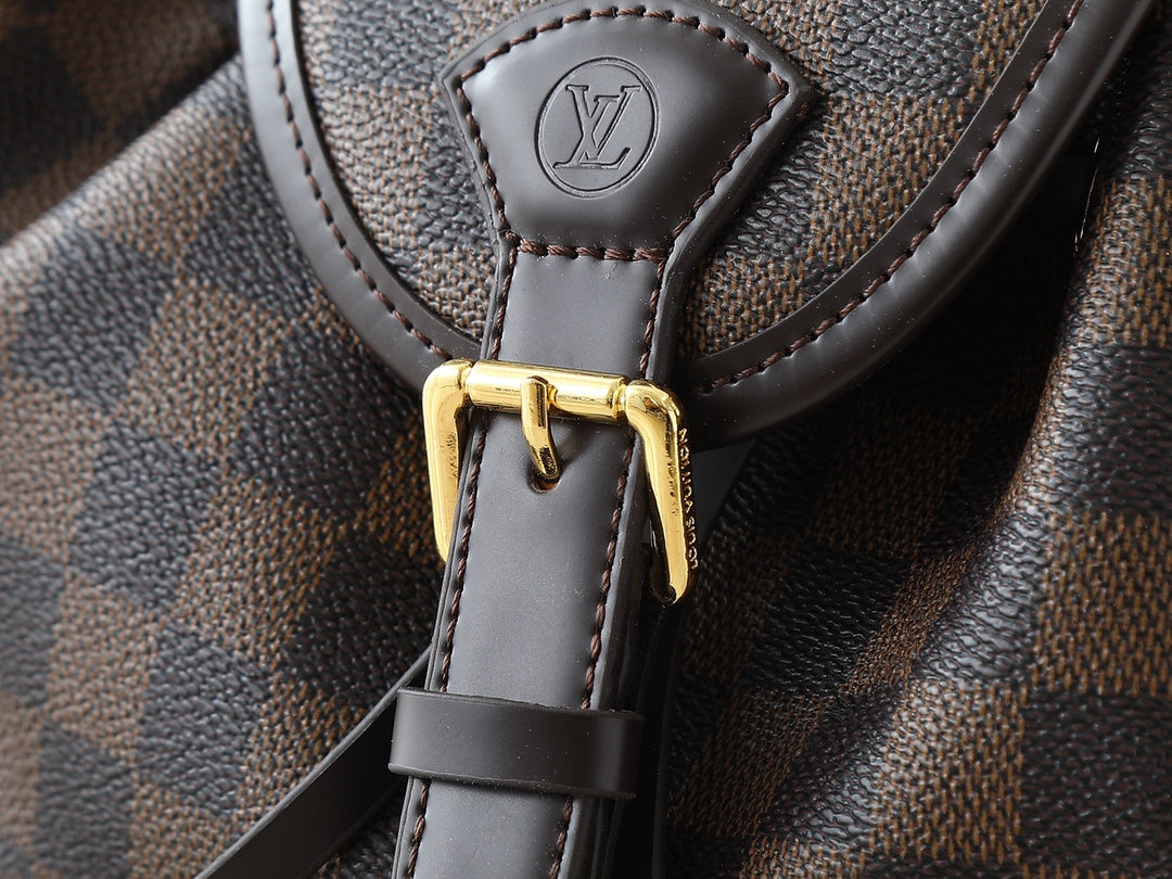 15RE18BDE Stylish leather bag