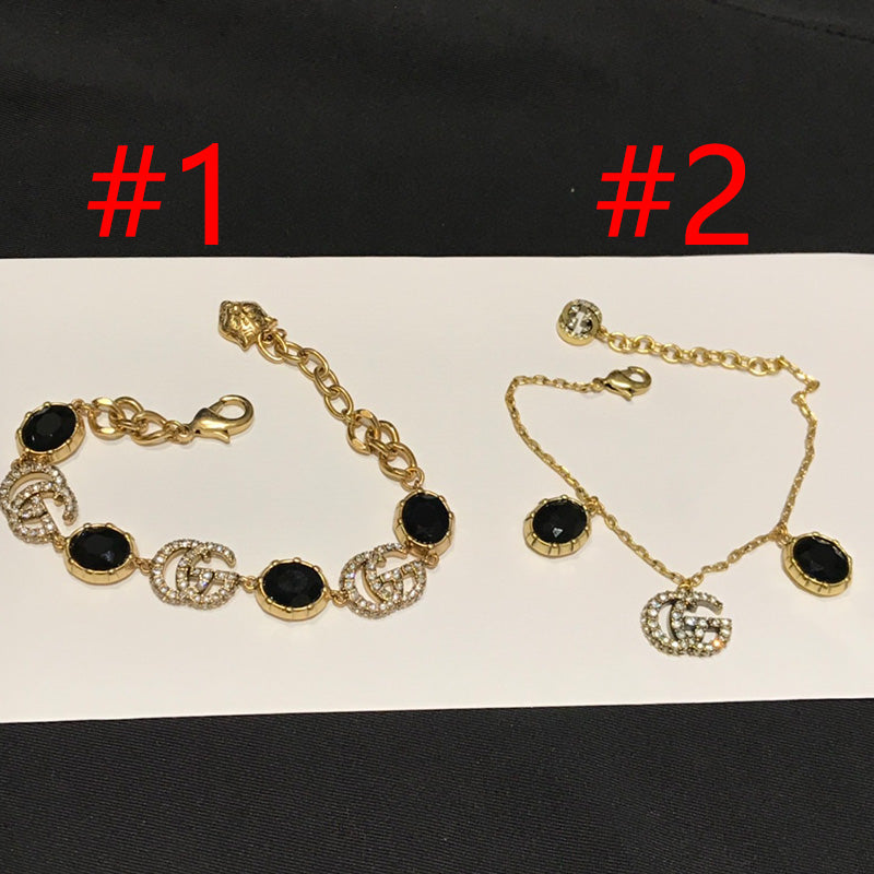 1YB158KDE Stylish Bracelets