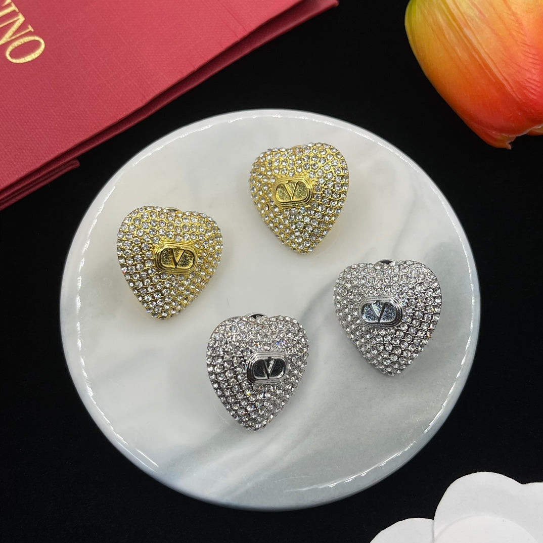 14VL765EDE Stylish Earrings