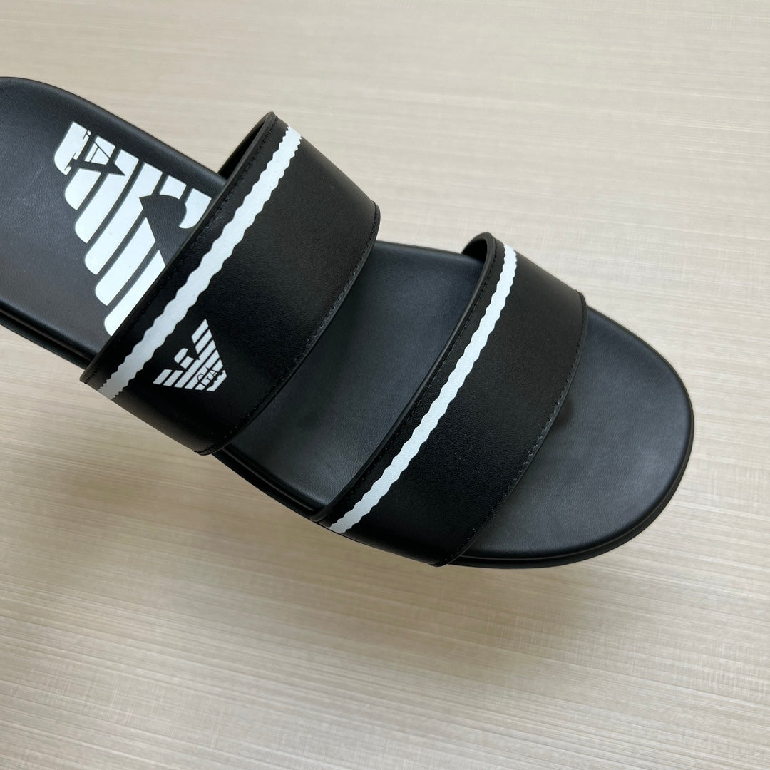 54A102ZDE Stylish slippers