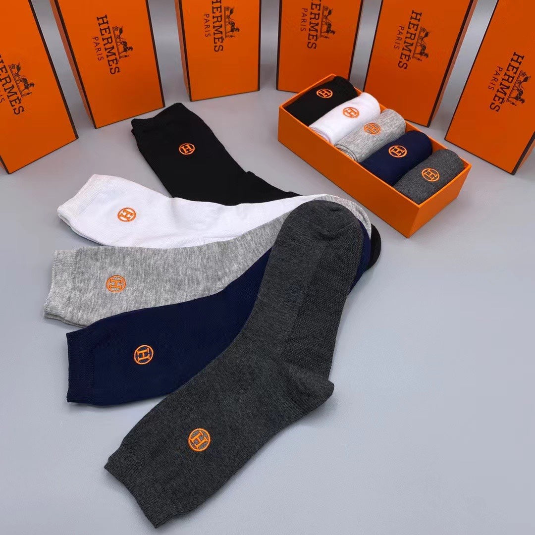 235QH23SDE Stylish socks(5 pairs )
