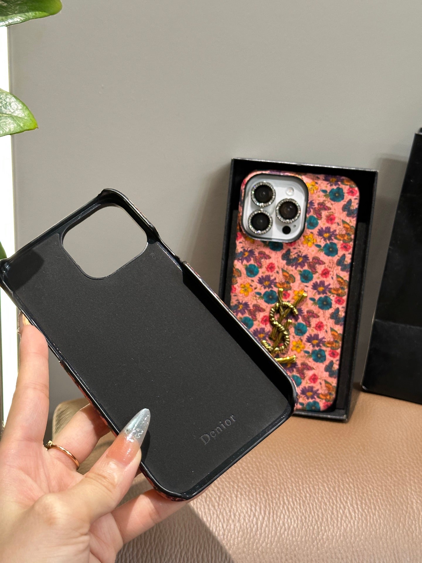 165RSL81ADE Stylish Phone Case