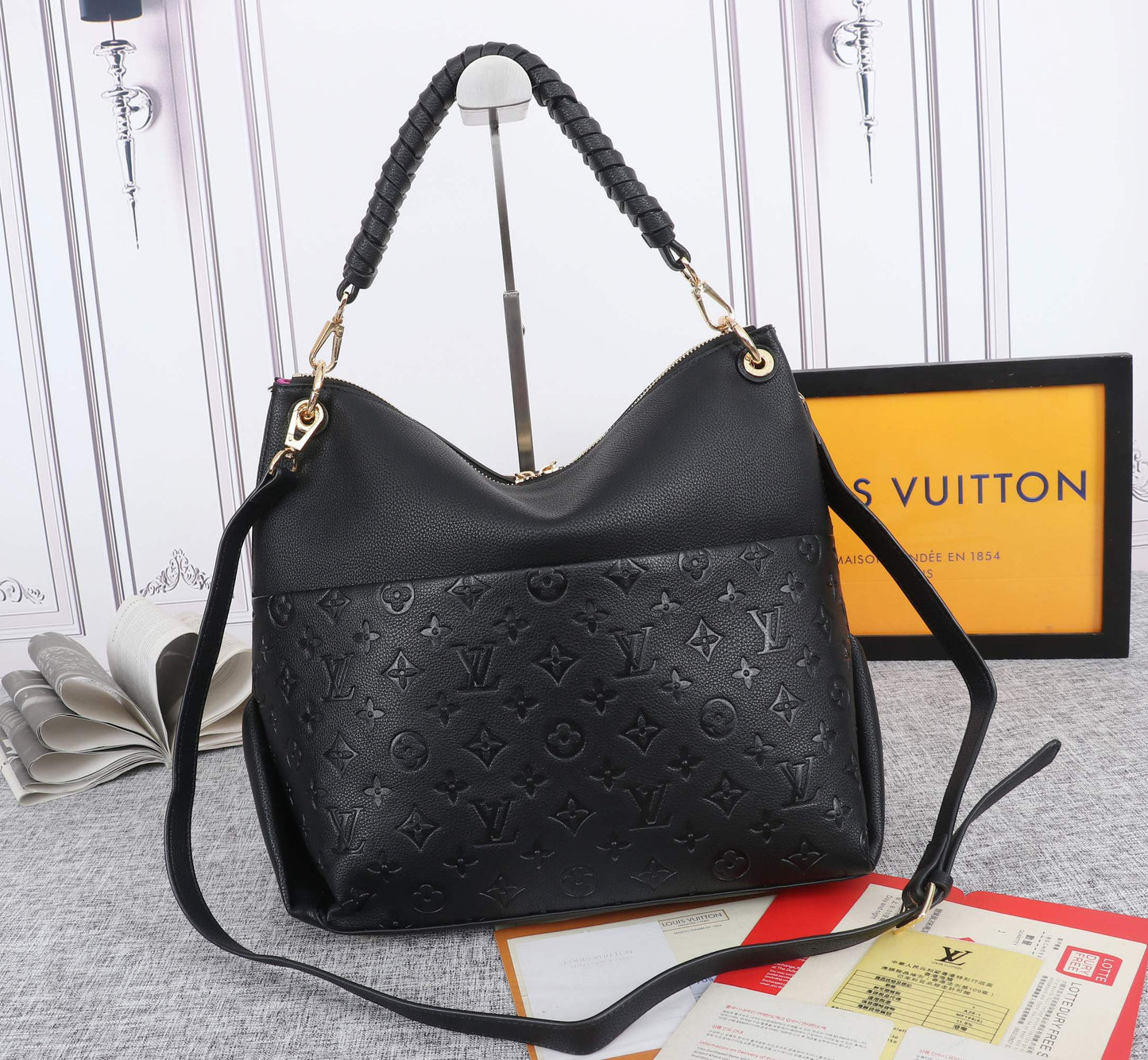 2XE51BDE Stylish leather bag