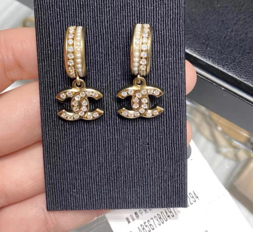 1YC280EDE Stylish Earrings
