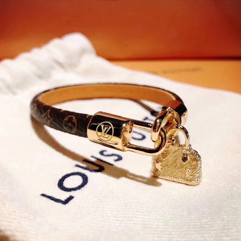 3E295KDE Stylish Bracelets