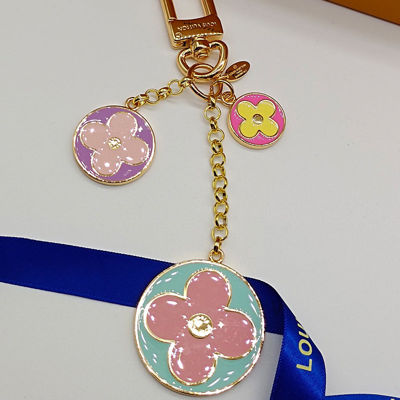 3E367ADE Stylish Keychains