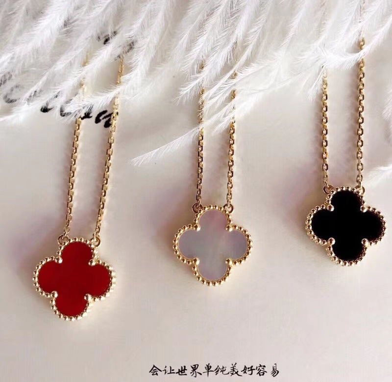 5XVA162XDE Stylish Earrings