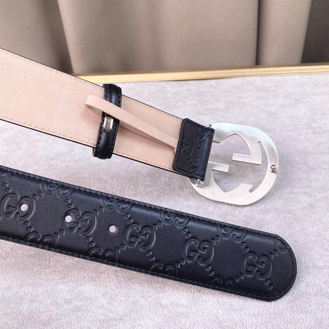 14B103PDE Stylish High quality belt With full package