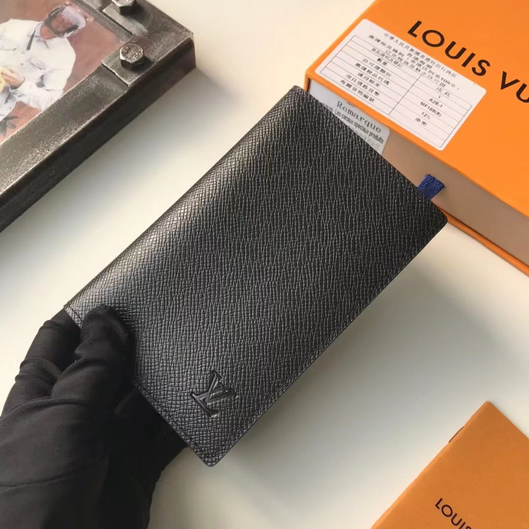 AE300BDE Stylish leather wallets