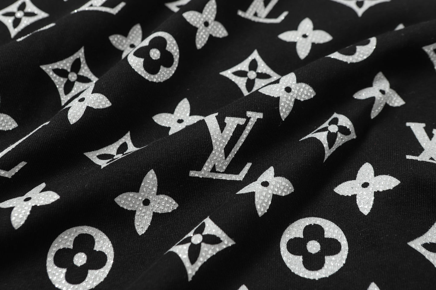 145RE152UDE Stylish T-shirt