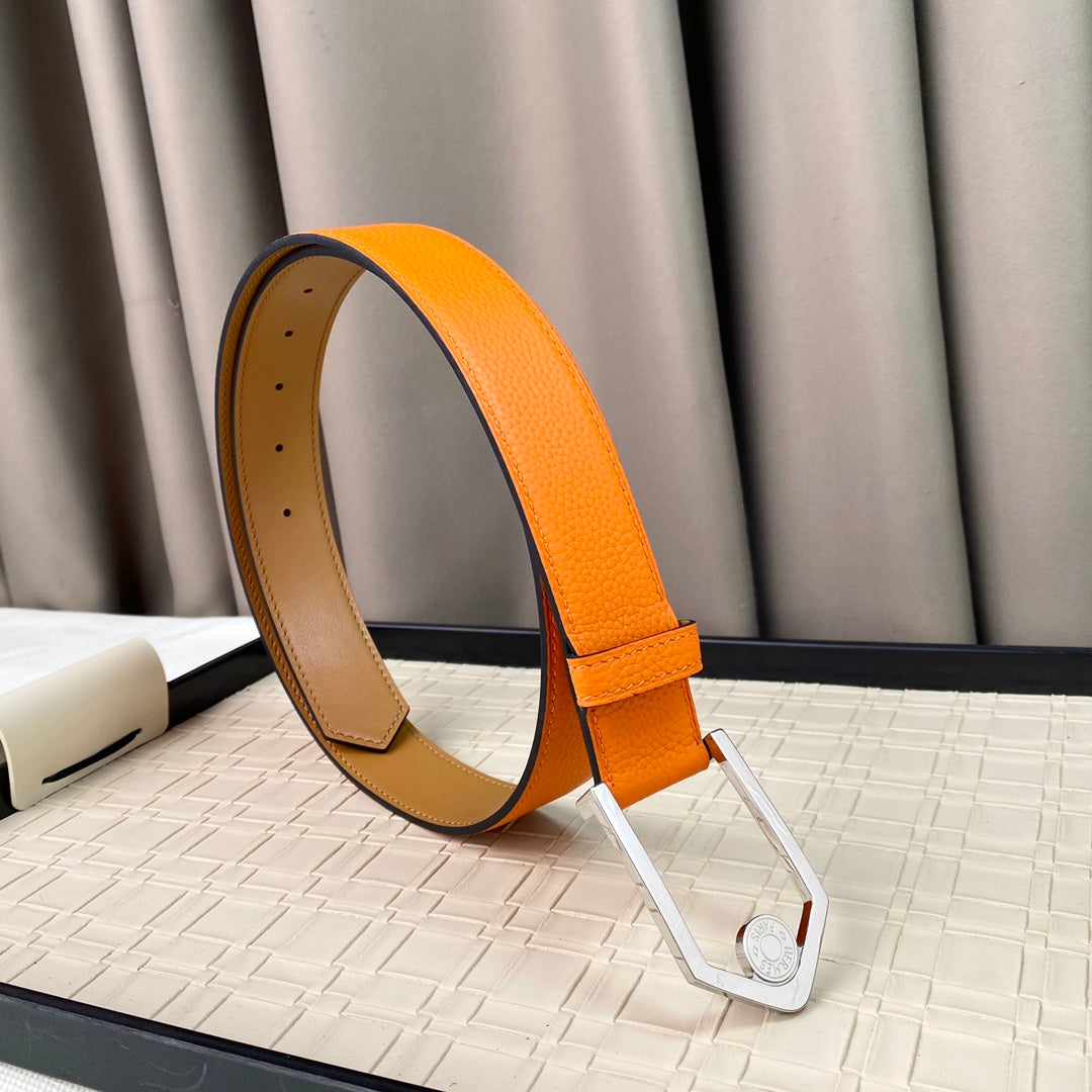14H105PDE Stylish High quality belt With full package