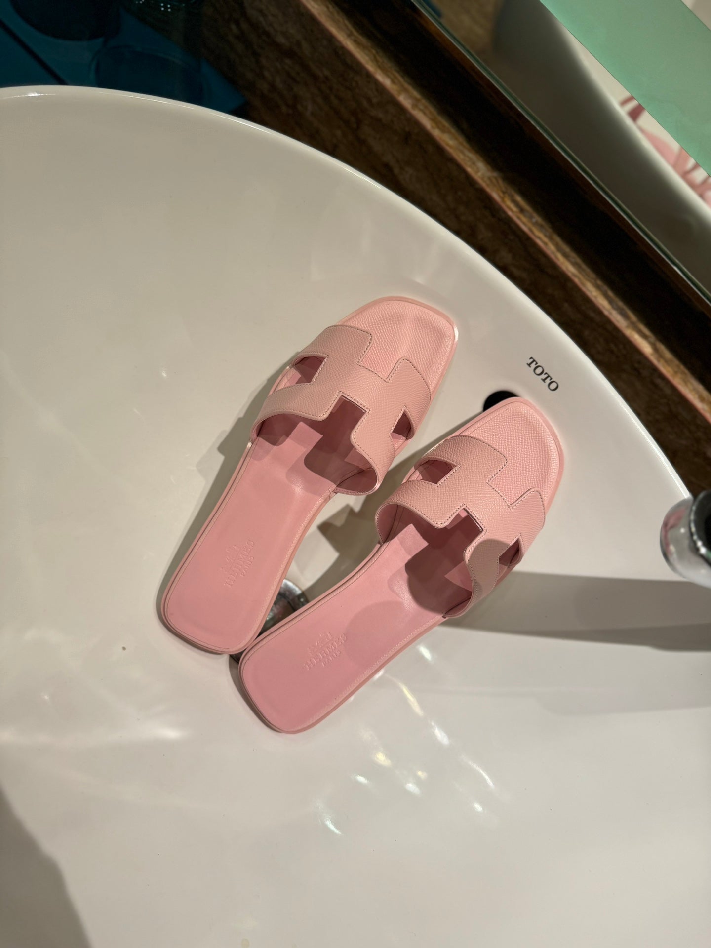 155ZH313ZDE Stylish Slippers