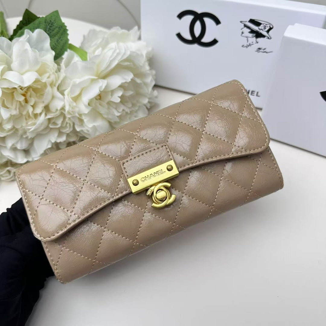 15RC84BDE Stylish leather bag