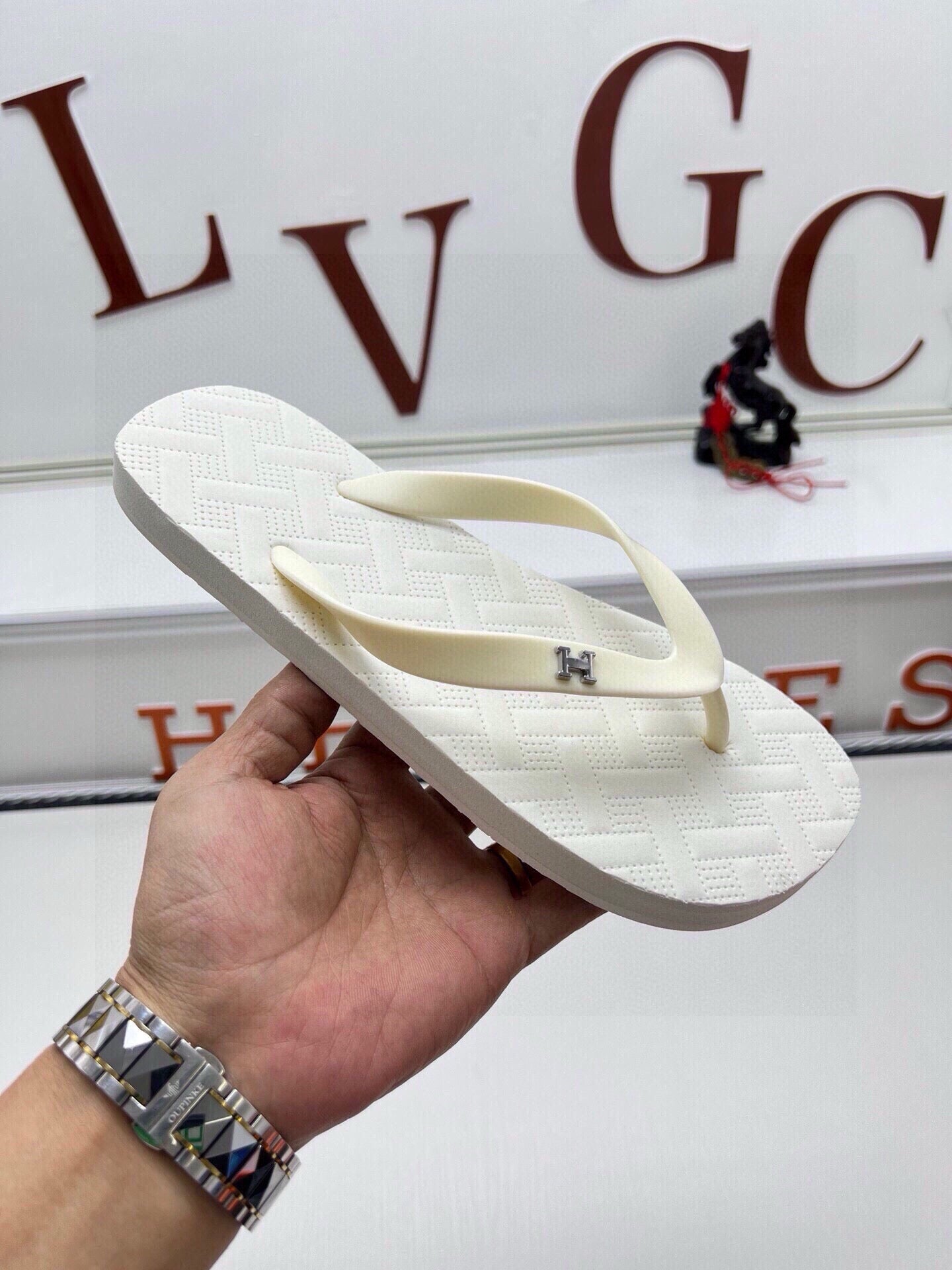 535ZH296ZDE Stylish Slippers