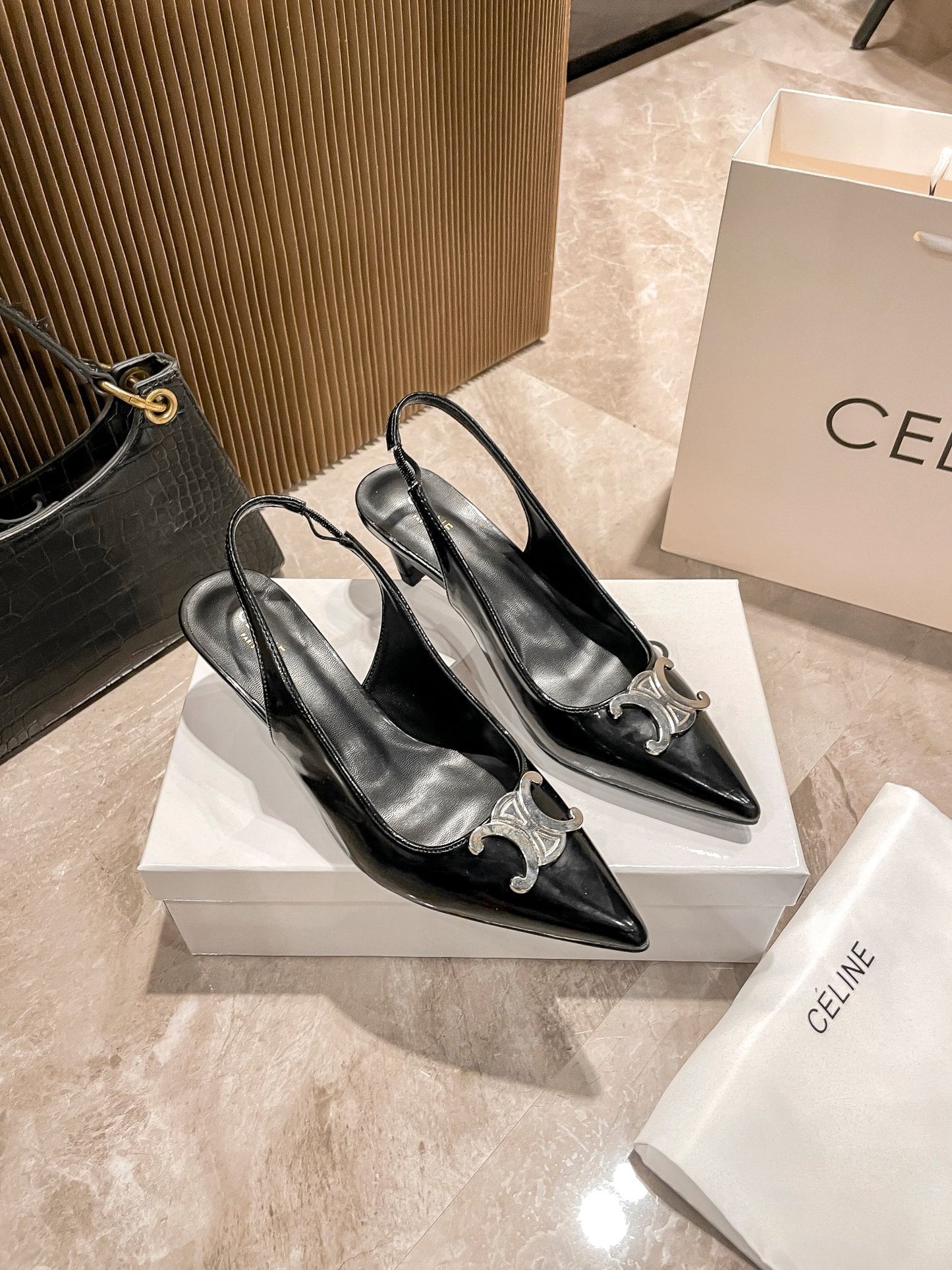 14CL87ZDE Stylish High heels Heel height 5cm