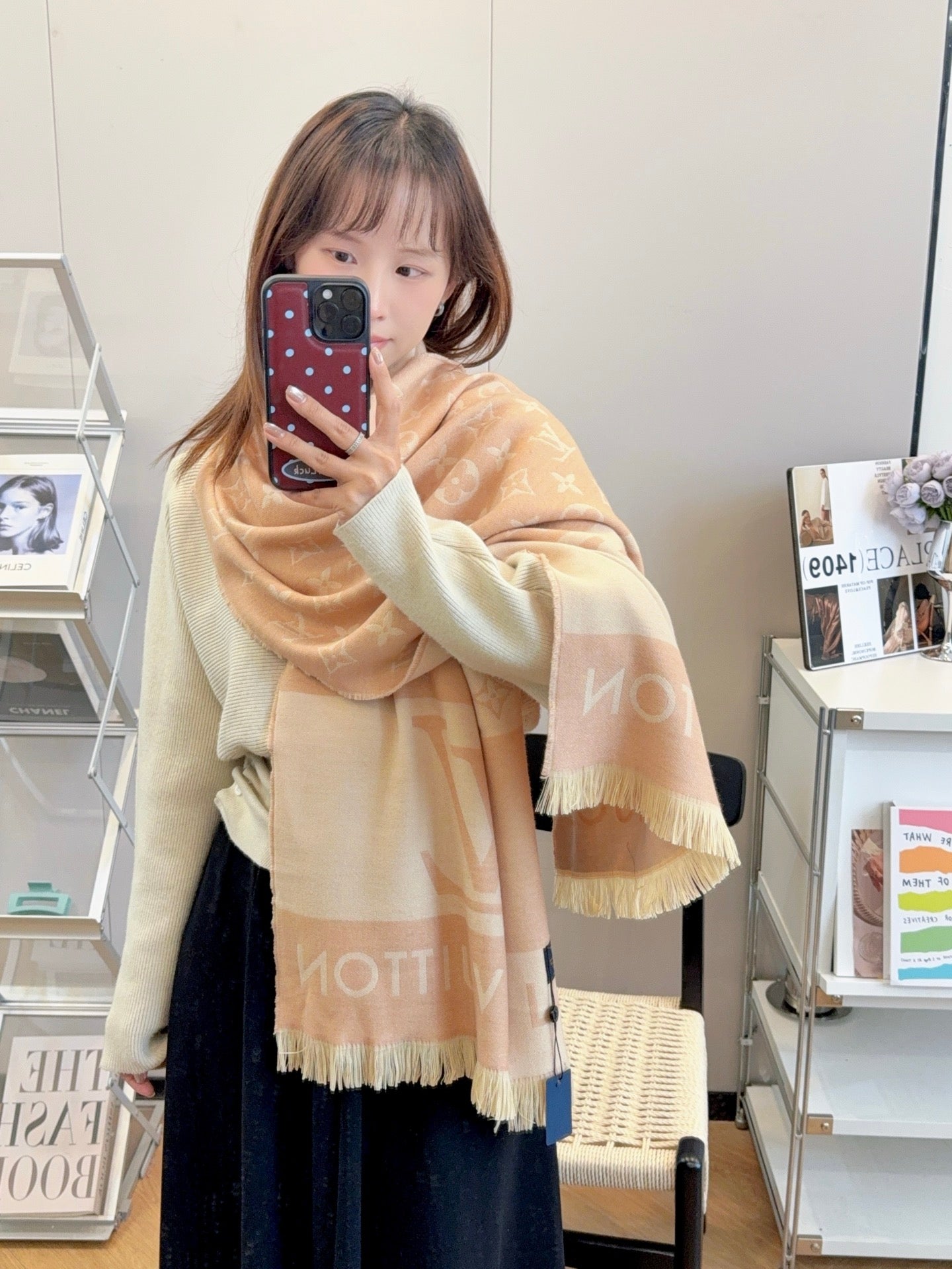 175RE40WDE Stylish Winter Scarves