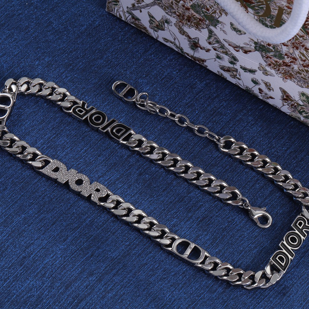 14D540XDE Stylish Bracelets Necklaces