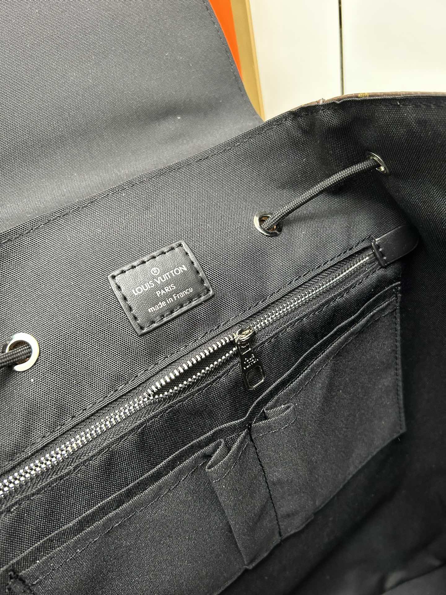1WE72BDE Stylish Backpacks