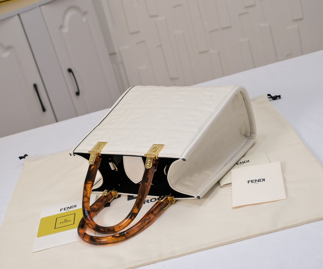 2XF23BDE Stylish leather bag