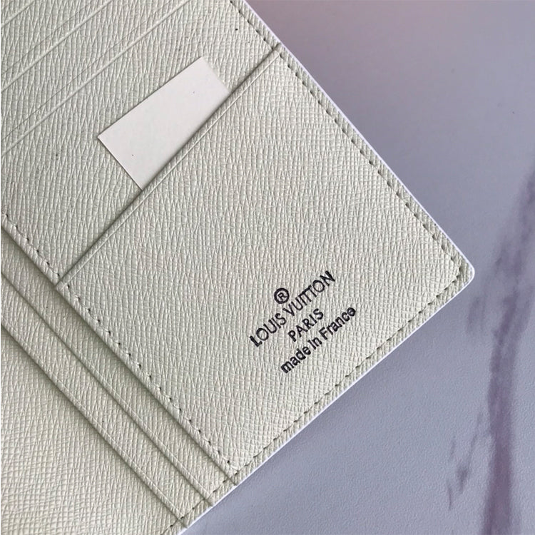 E2BDE Stylish leather wallets