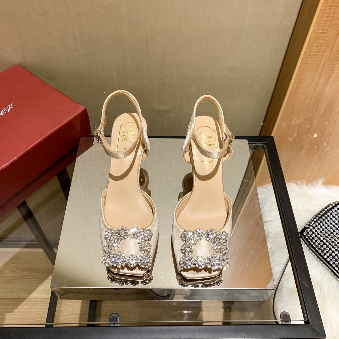 14A82ZDE Stylish High heels