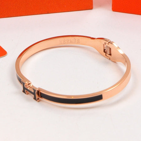 BH33KDE Stylish Bracelets
