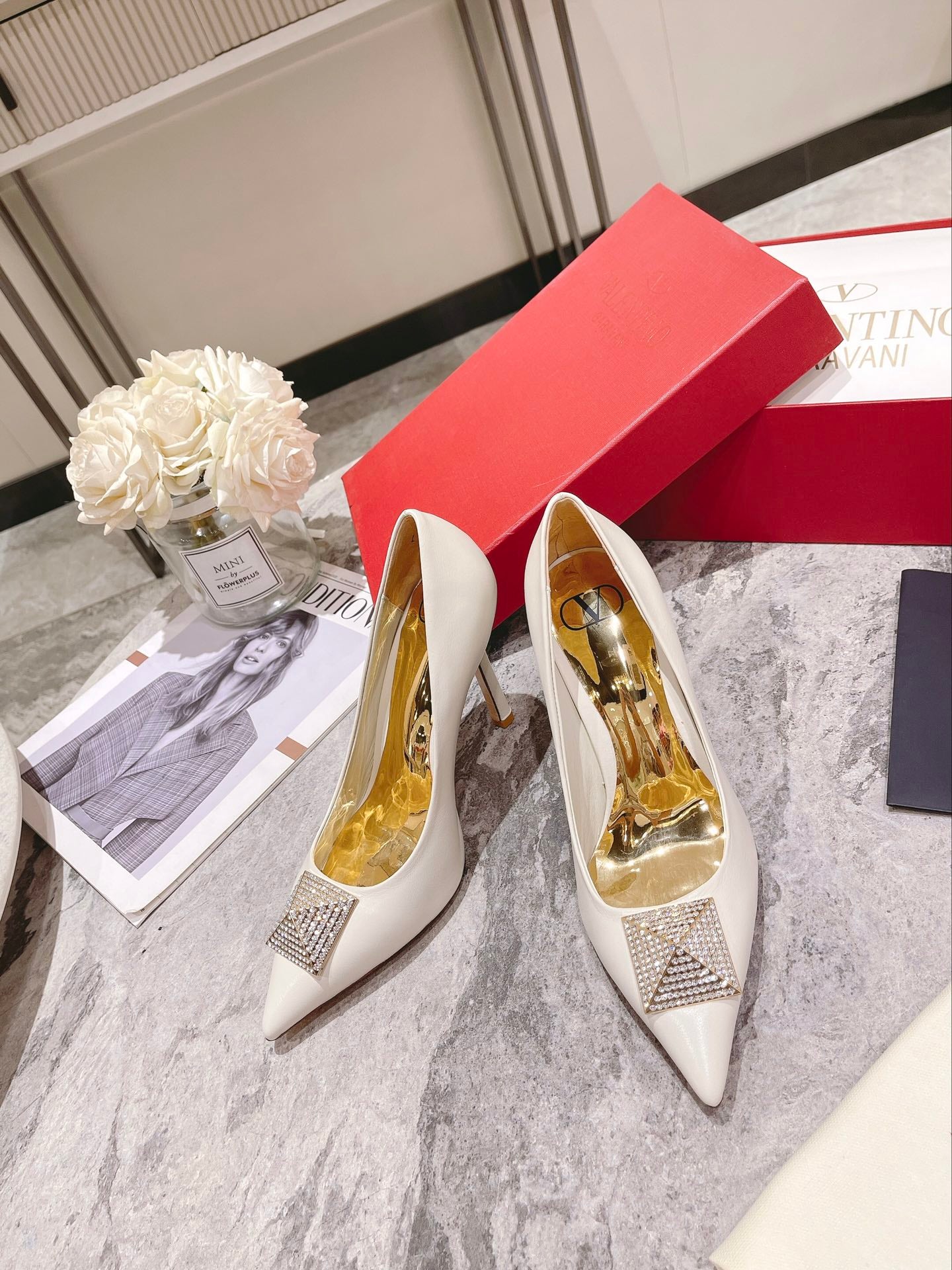 1WVL263ZDE Stylish sandals High heels