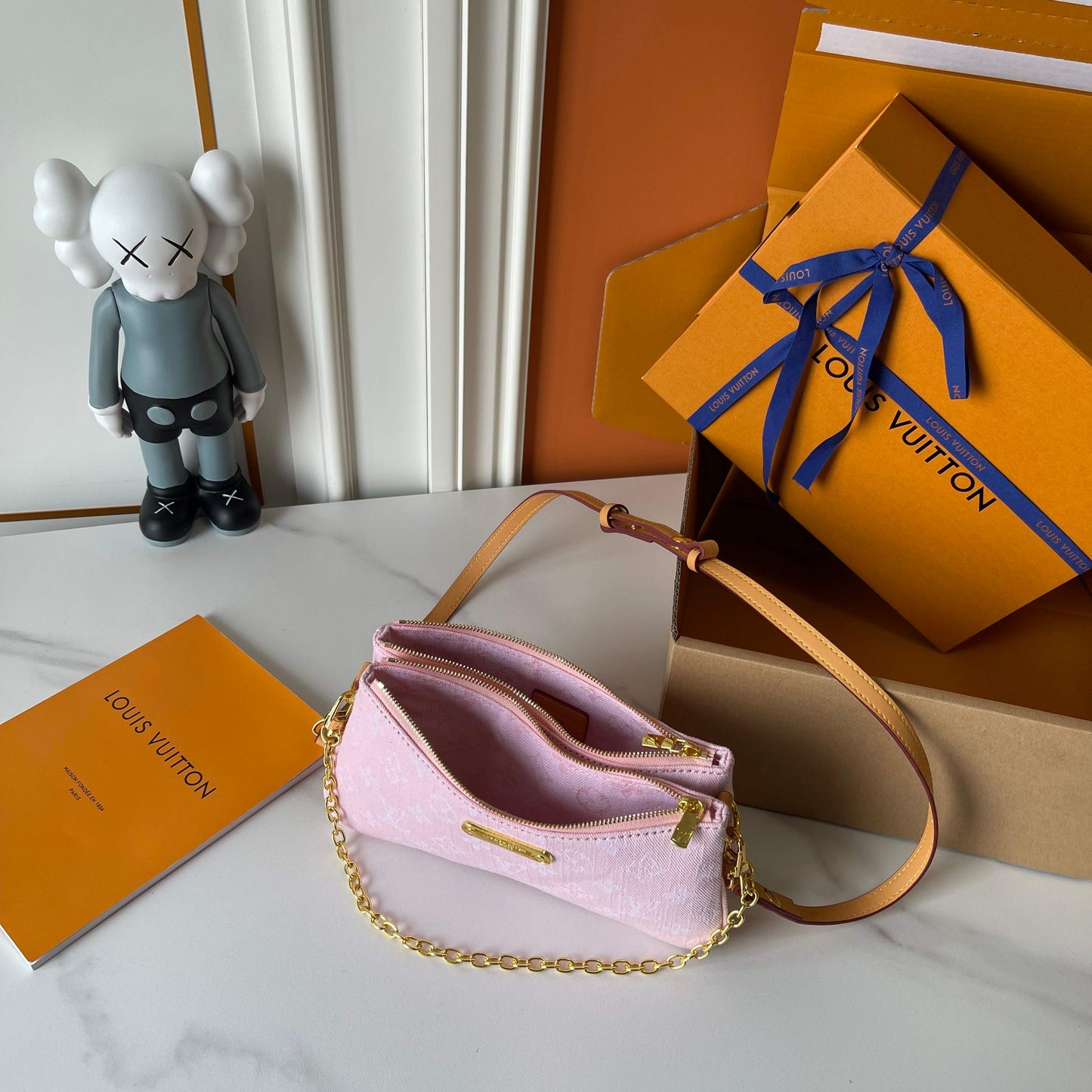 15RE30BDE Stylish bag
