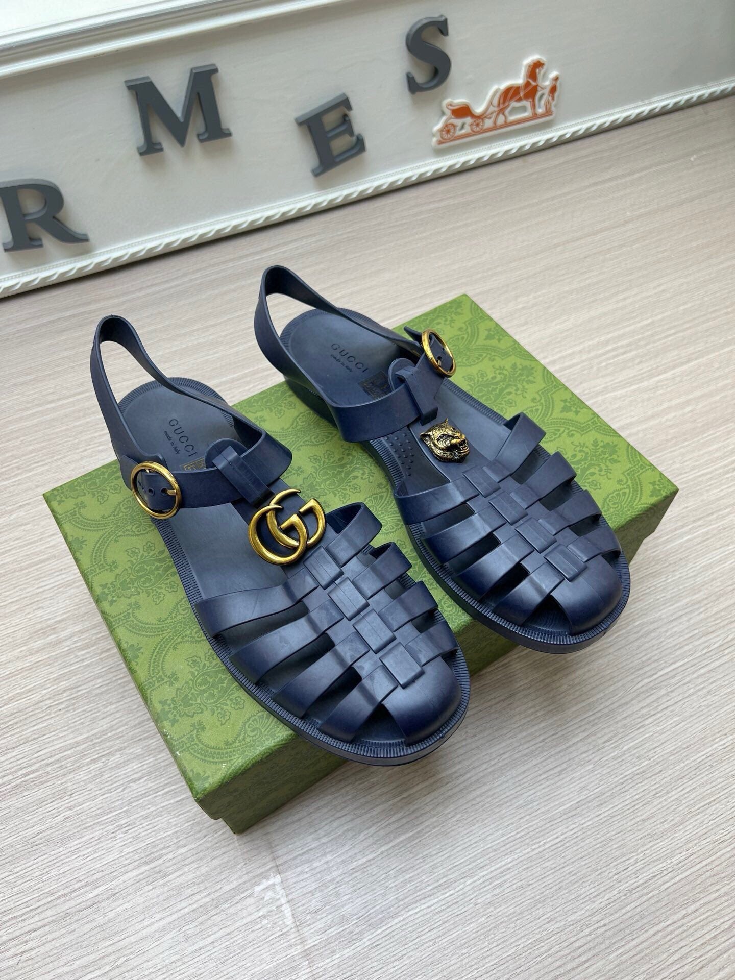 5LF225ZDE Stylish sandals