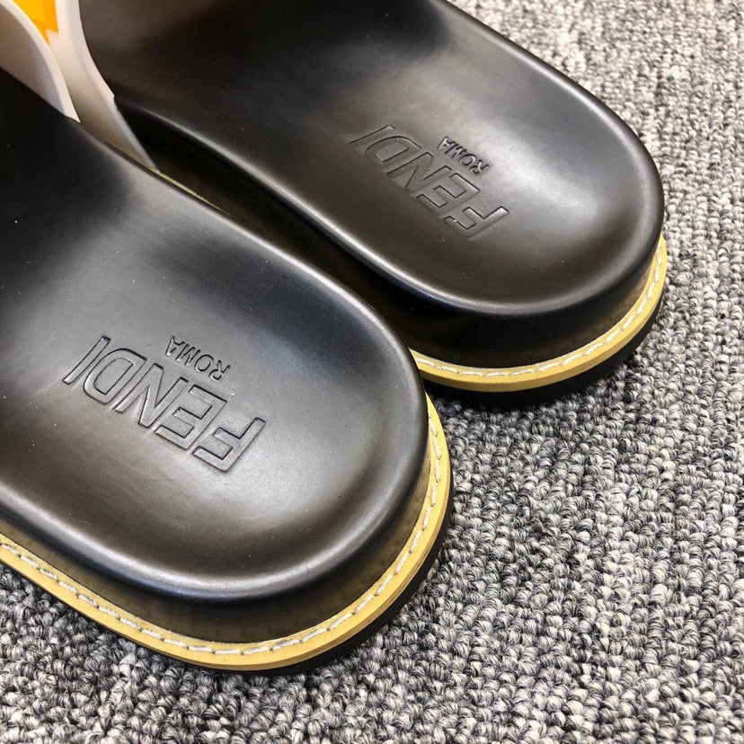5XF106ZDE Stylish Slippers