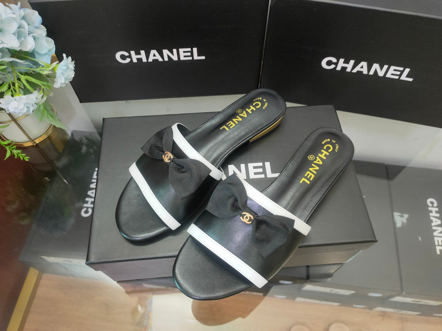 14C31ZDE Stylish slippers