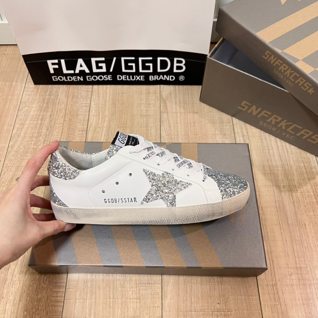 14GE111ZDE Stylish shoes