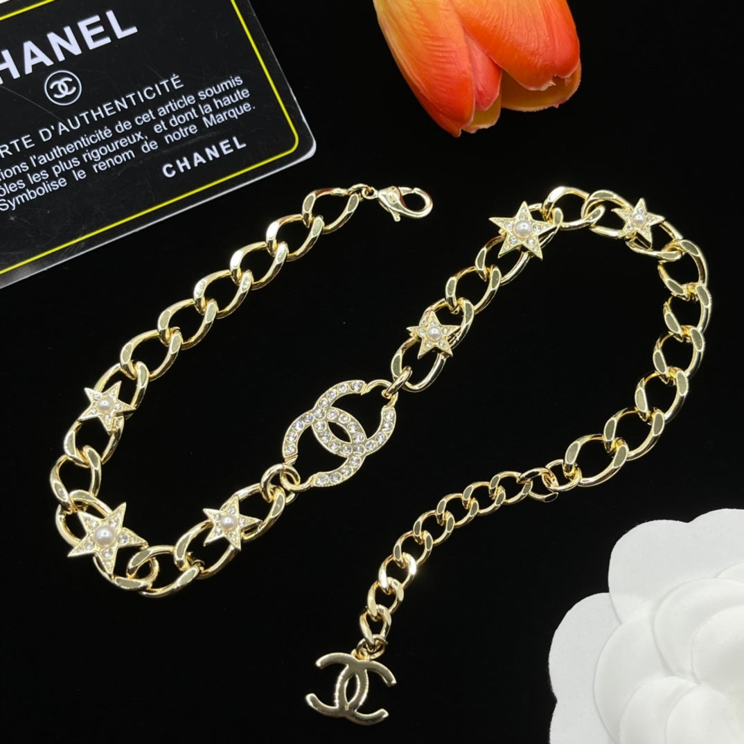 14C927XDE Stylish Necklaces