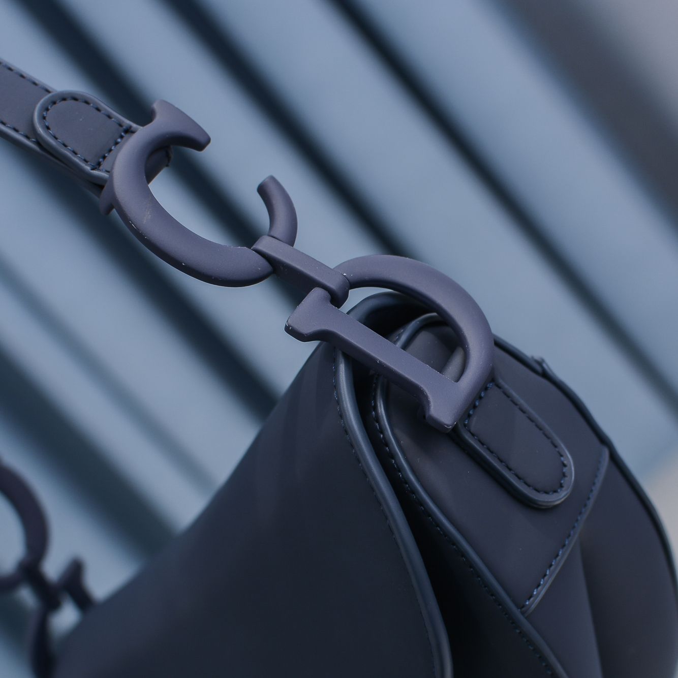 5D10BDE Stylish leather bag