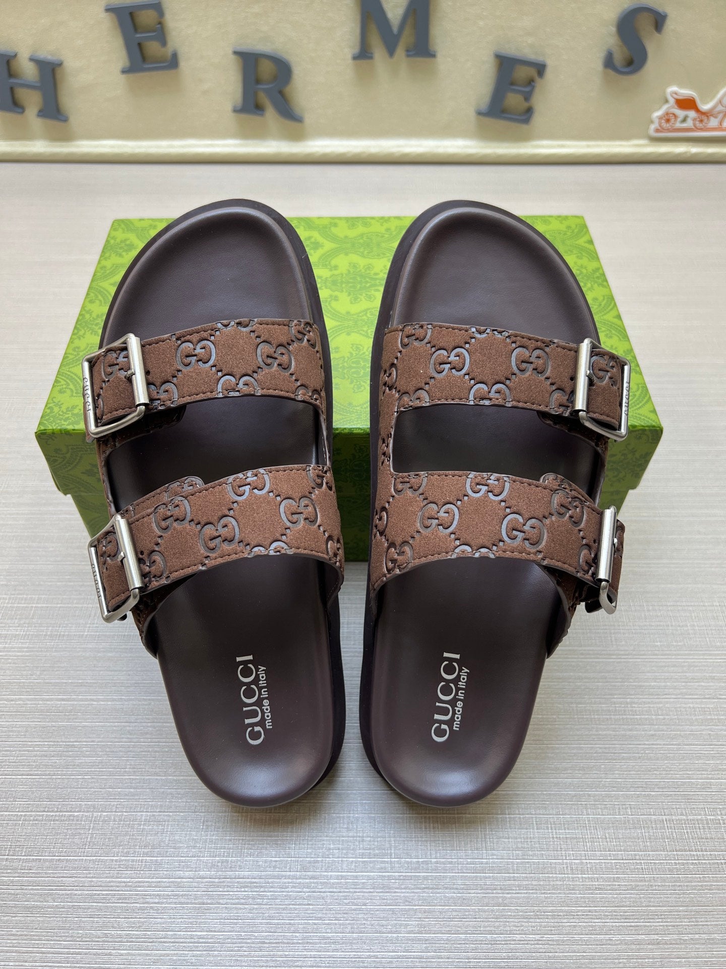 5QB15ZDE Stylish Slippers