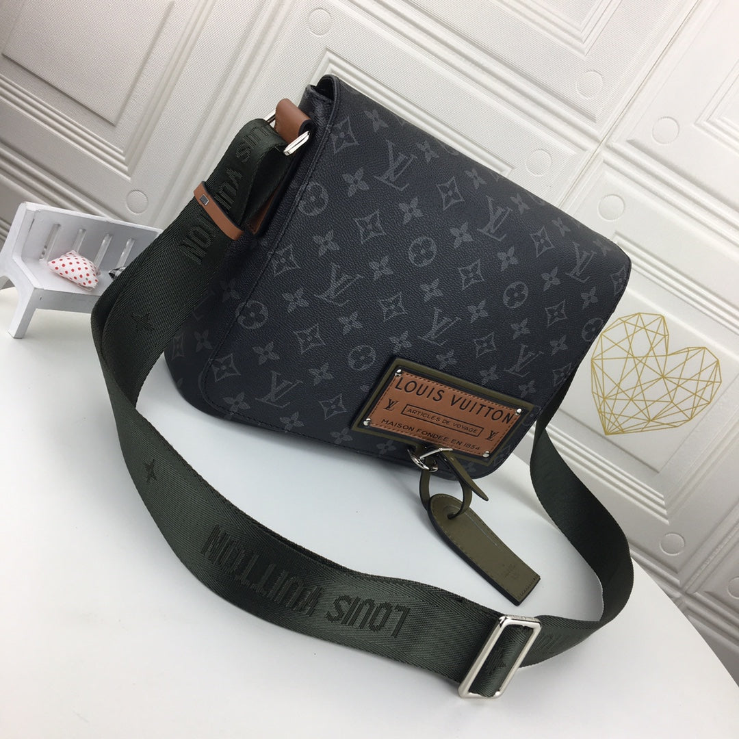 1XE421BDE Stylish leather bag