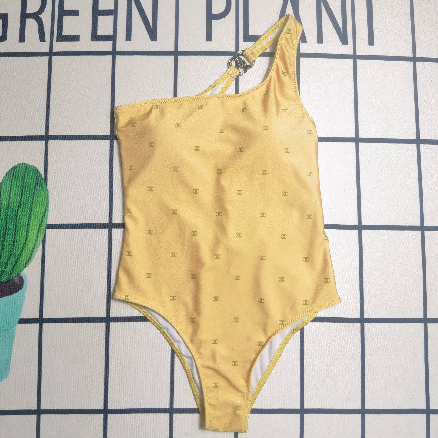 135ZC320YDE Stylish Bikini swimsuit
