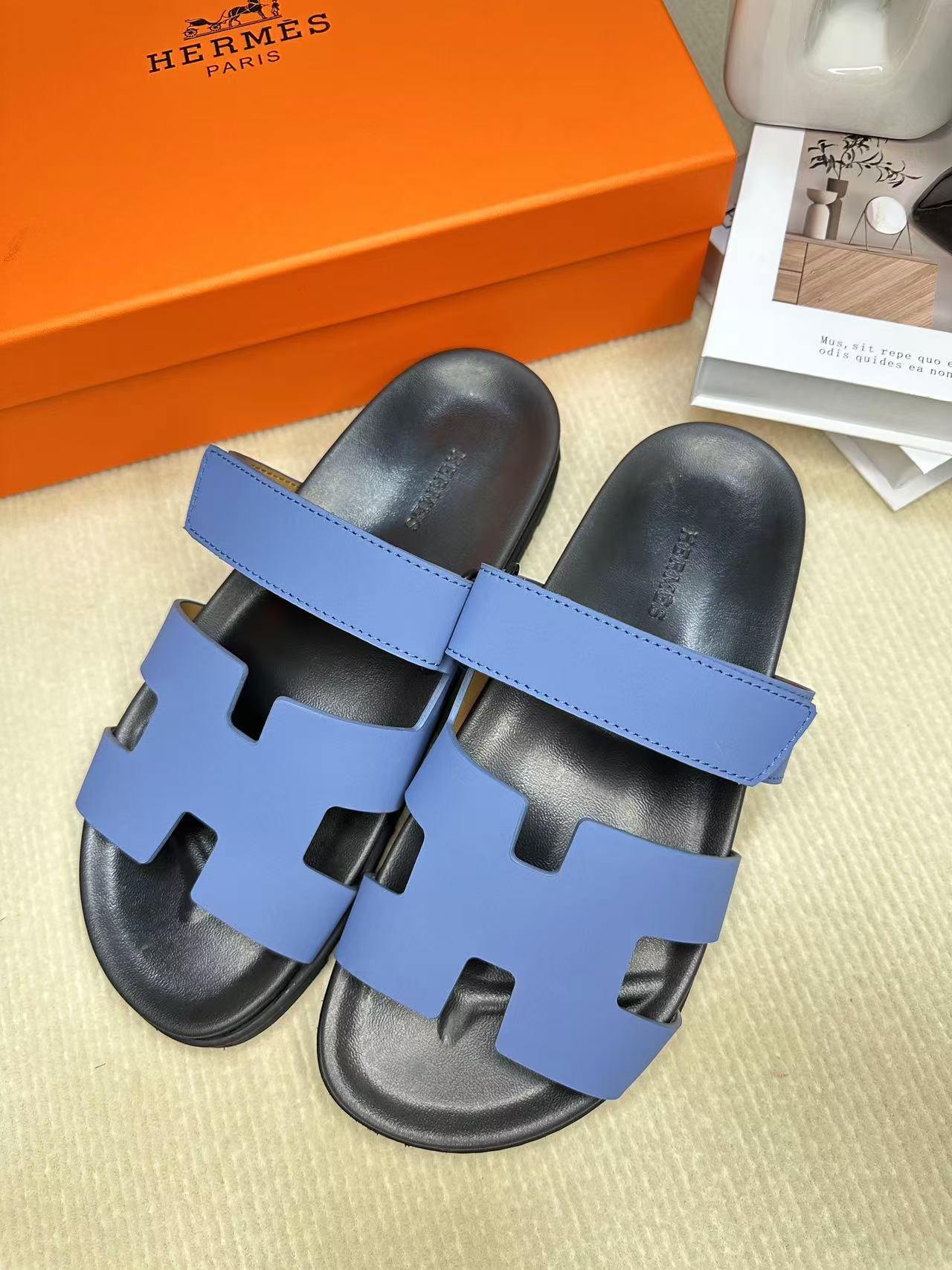 255QH26ZDE Stylish leather shoes