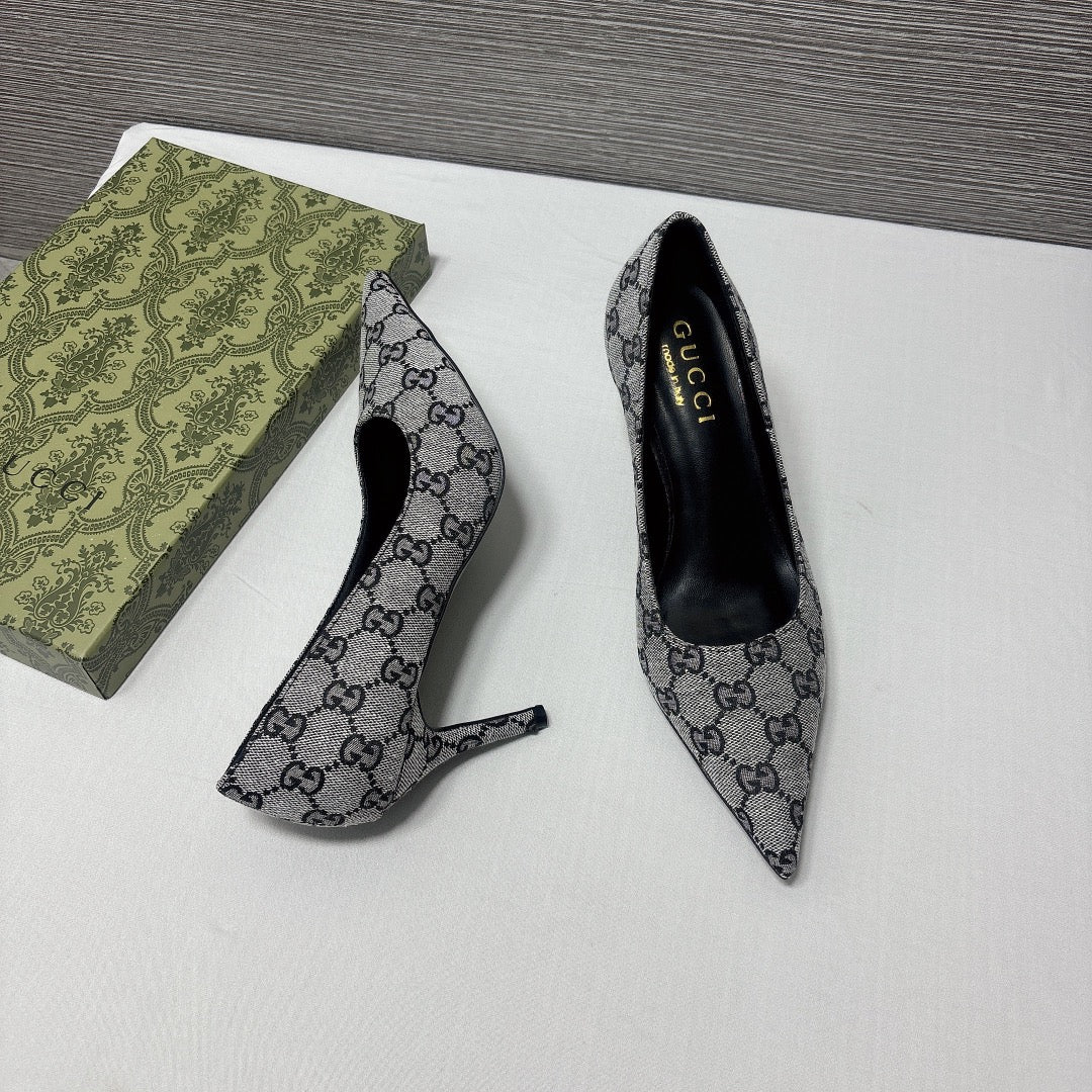 1LB21ZDE Stylish High heels (Heel height 8cm )