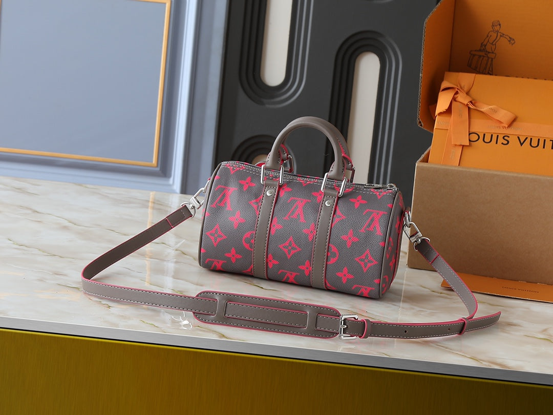 175RE3BDE Stylish leather bag