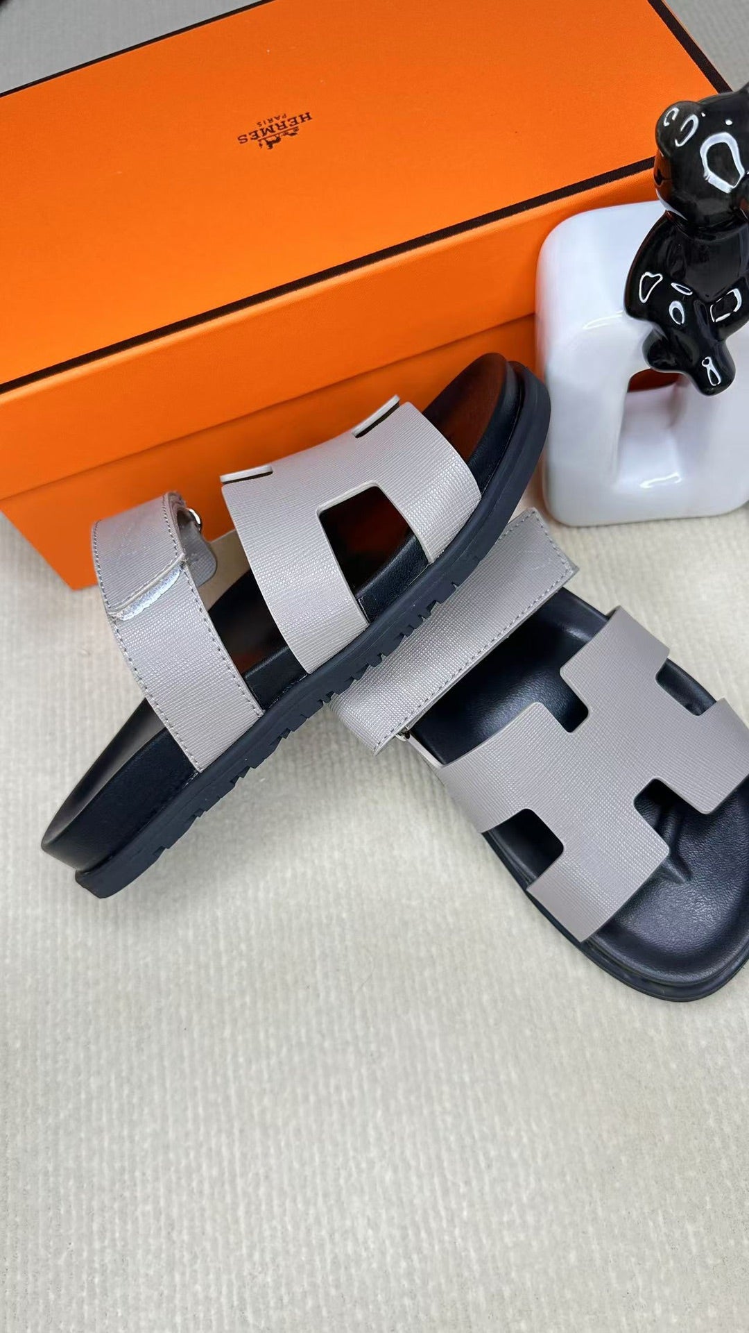 255QH26ZDE Stylish leather shoes