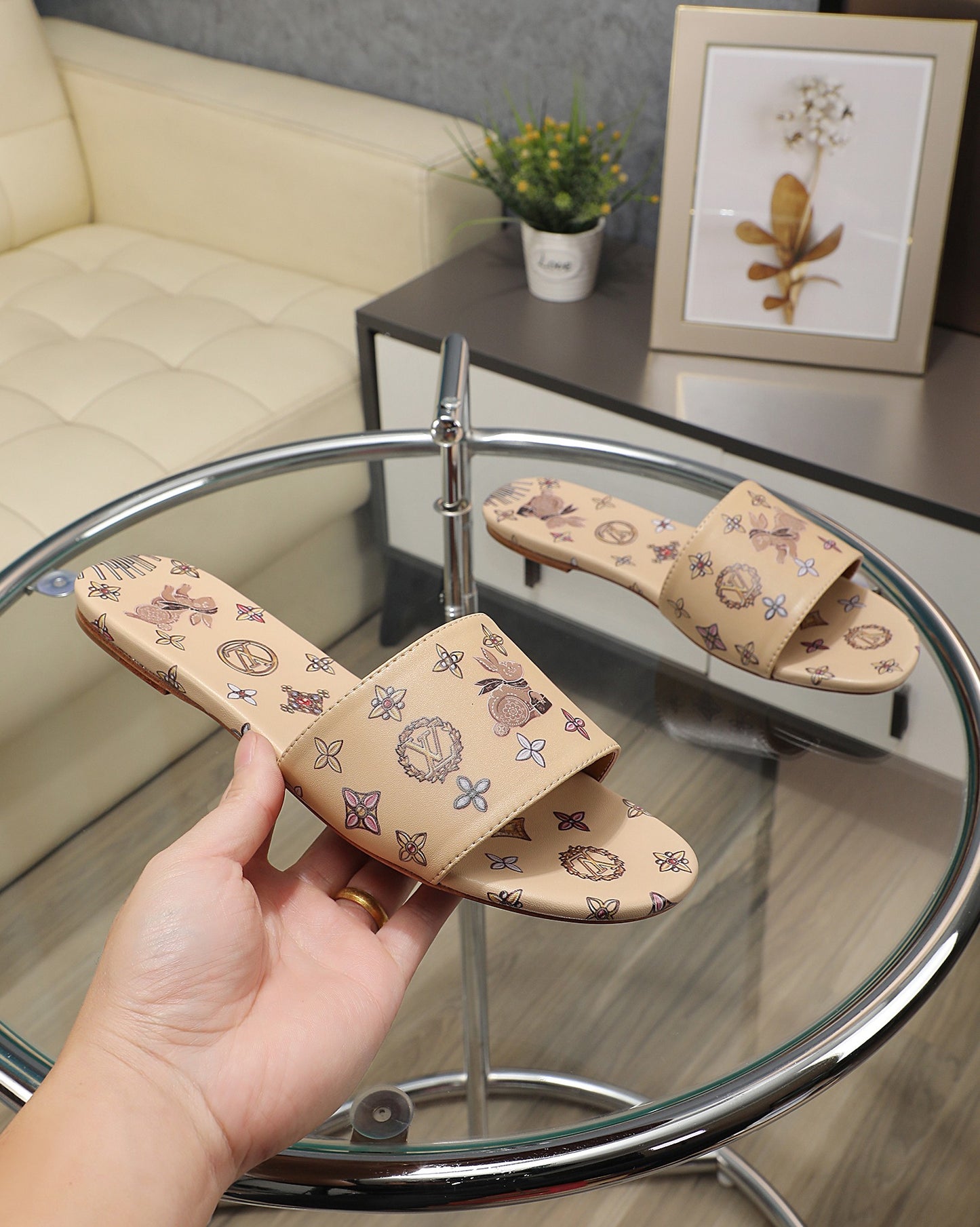 255QE35ZDE Stylish leather shoes